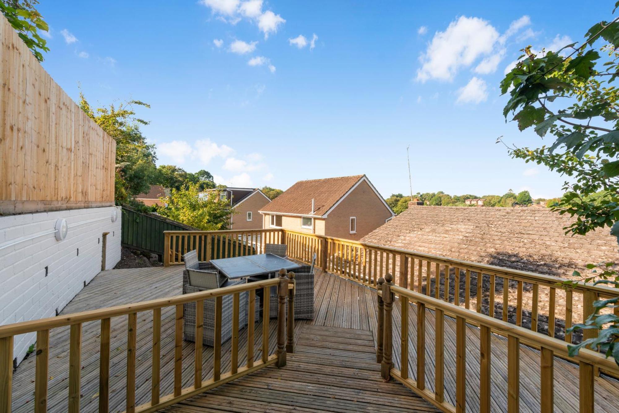 5 Bedroom Detached Beach House Poole Eksteriør billede