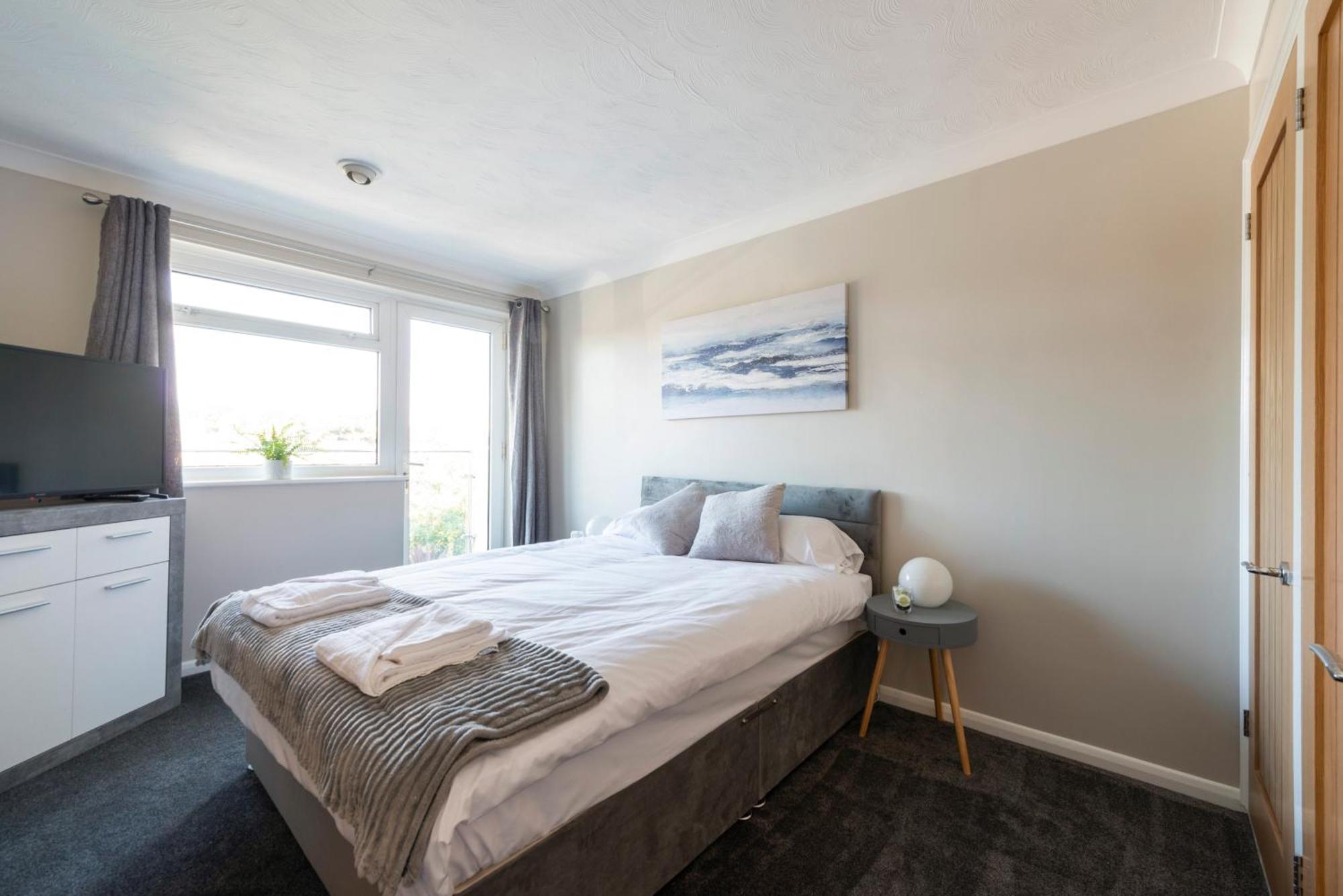 5 Bedroom Detached Beach House Poole Eksteriør billede
