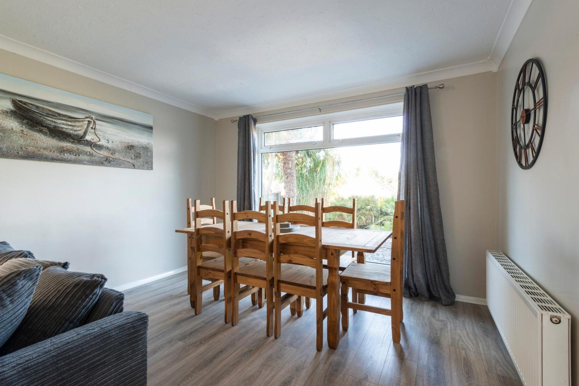 5 Bedroom Detached Beach House Poole Eksteriør billede