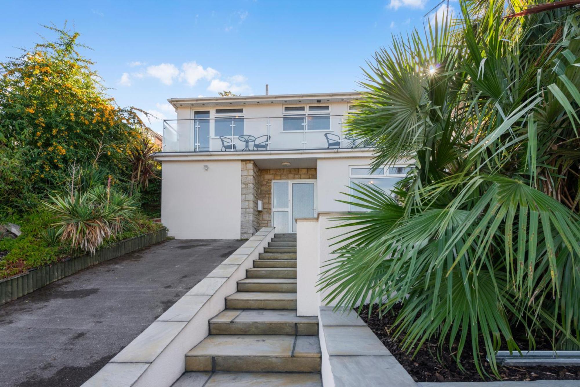 5 Bedroom Detached Beach House Poole Eksteriør billede